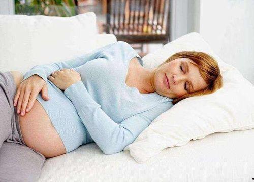 孕妇睡觉故事成人篇视频,探索孕妇睡眠故事成人篇